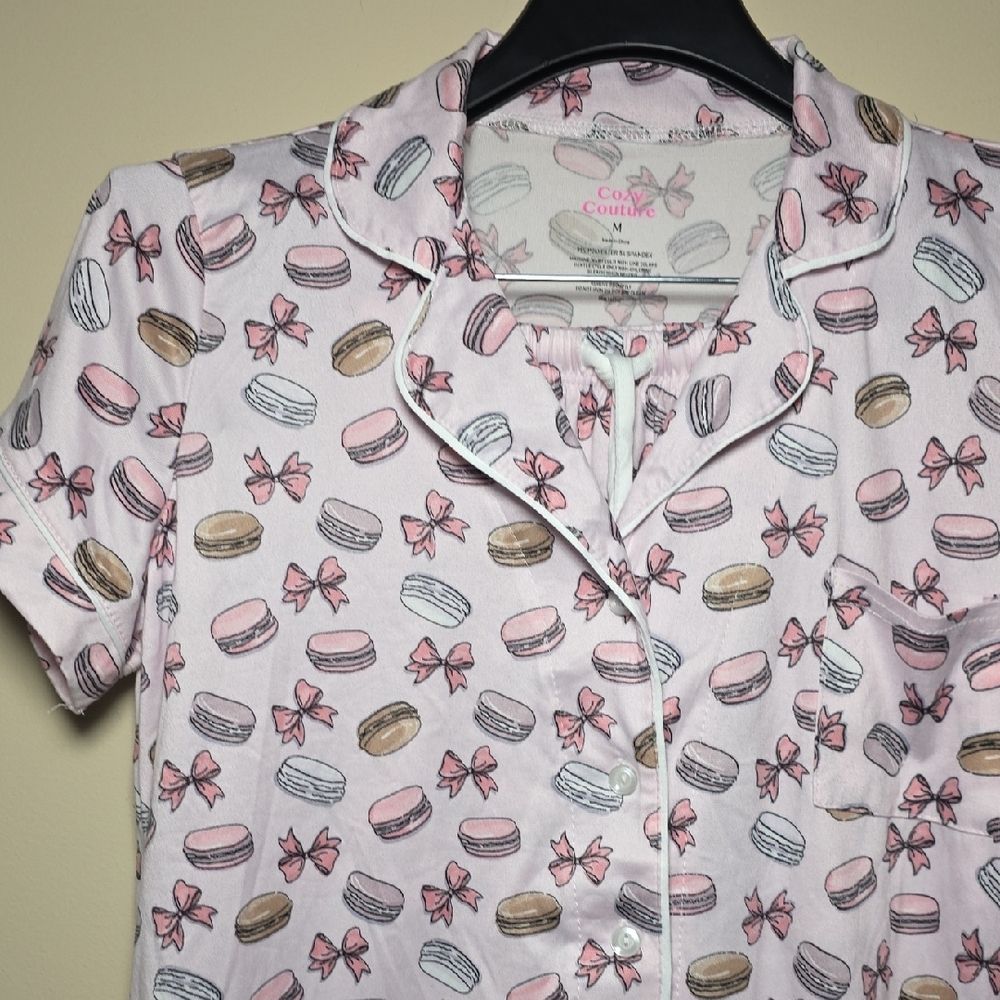 Cozy Couture Macaron Print 2-Piece Pajama Set - Picture 4 of 6